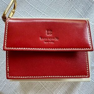kate spade ruth/cardholder w/ring
AS0057352C thompson street
red (600)  NWT